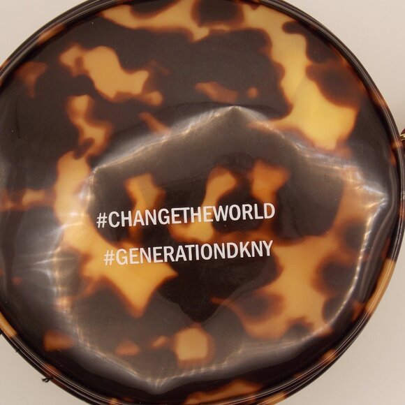 DKNY Tortoise Keep The Change Save The Turtles Wristlet - Picture 2 of 7